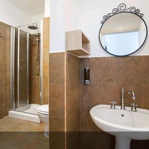 Private Bathroom Triple Room